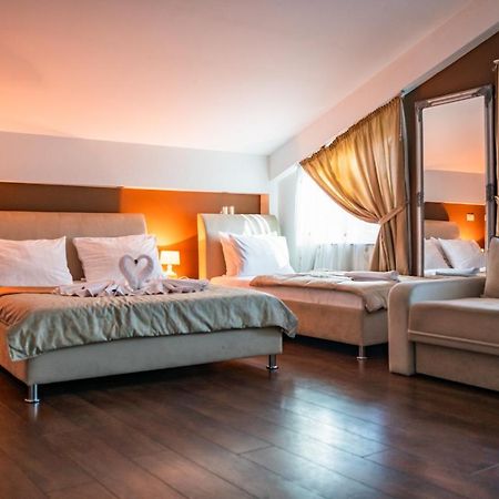 Hotel Oasis Gnojnice Eksteriør billede