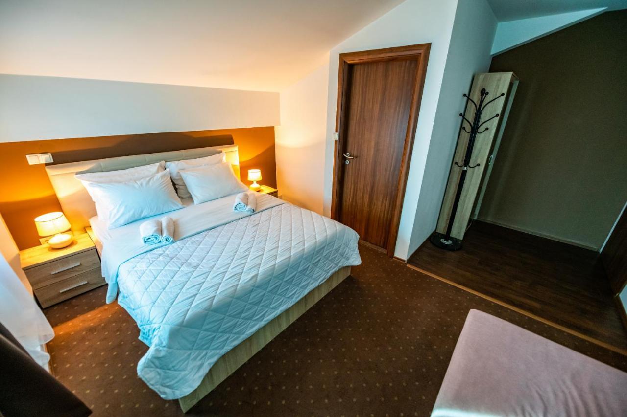 Hotel Oasis Gnojnice Eksteriør billede