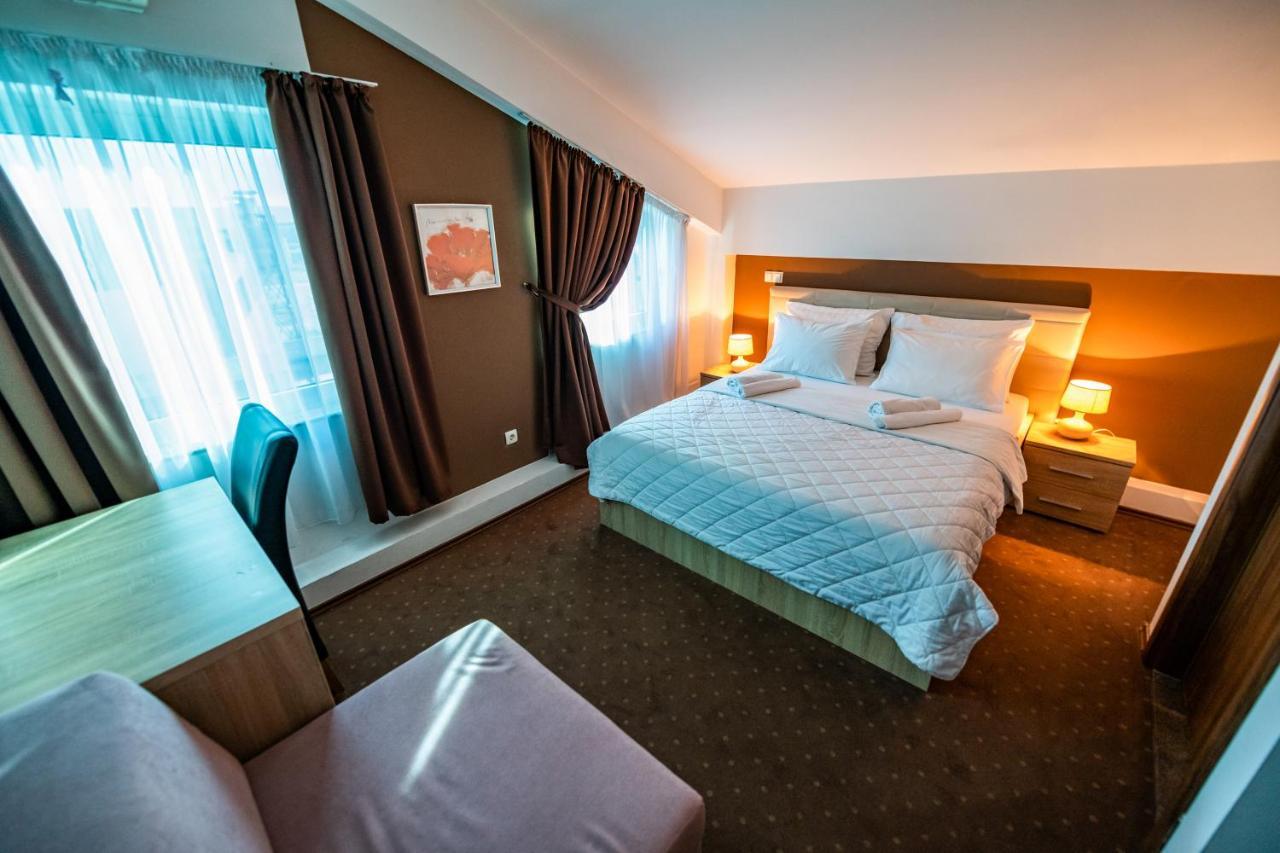 Hotel Oasis Gnojnice Eksteriør billede