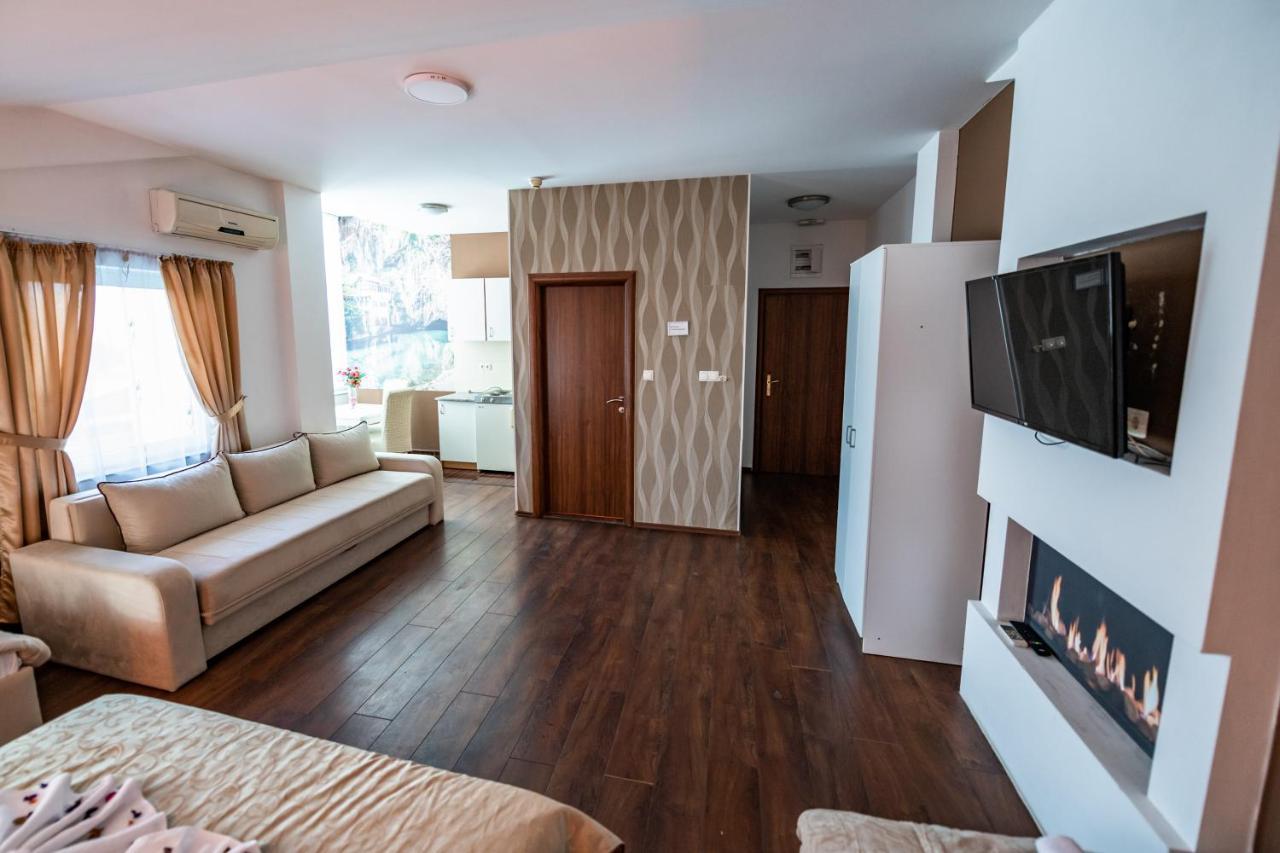 Hotel Oasis Gnojnice Eksteriør billede