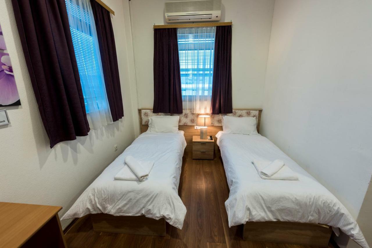 Hotel Oasis Gnojnice Eksteriør billede